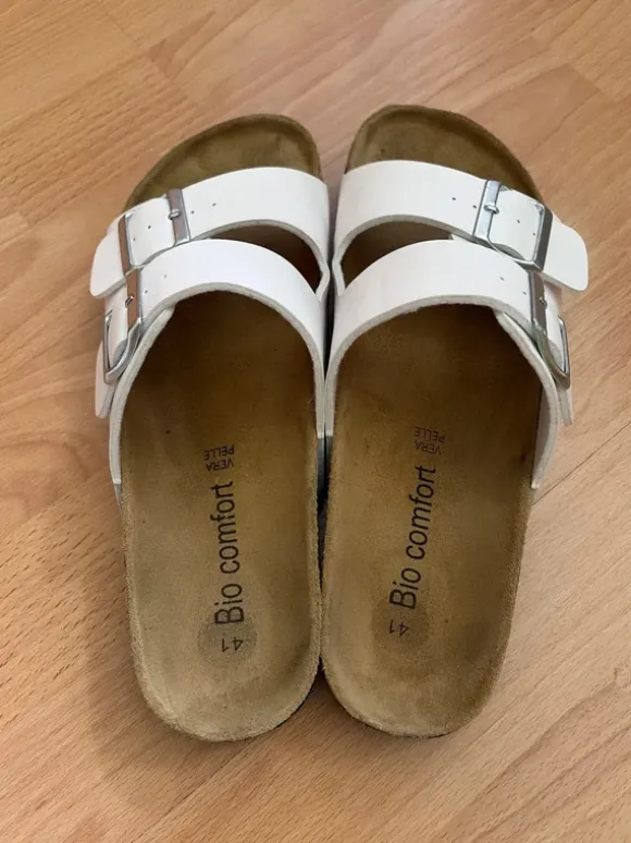 Buty klapki z Profilowaną Wkładką z Imitacji Zamszu i Regulowanymi Paskam na lato