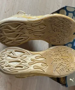 Buty koszykarskie Puma MB.04 "Golden Child"