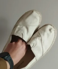 Buty materiałowe beżowe