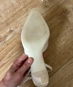 Buty na obcasie do ślubu Stradivarius ecru 40