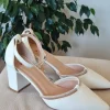Buty na słupku, stan idealny, rozmiar 39