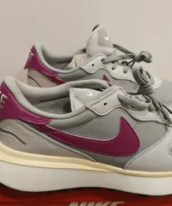 Buty Nike Phoenix Waffle LTH