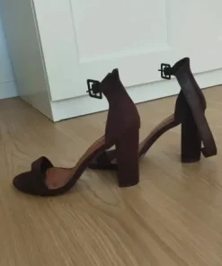 Buty w kolorze czekoladowym, rozmiar 37