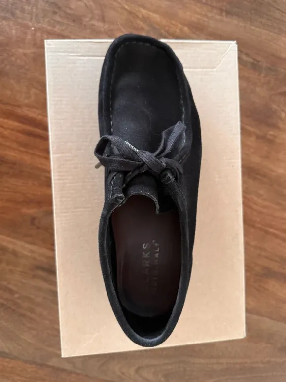 Clarks Originals Wallabee Black Suede Shoes, Size 43