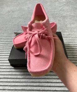 Clarks Originals Wallabee pink suede size 38 / 24 cm