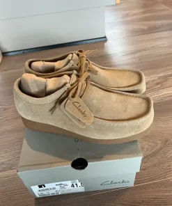 Clarks str 41.5