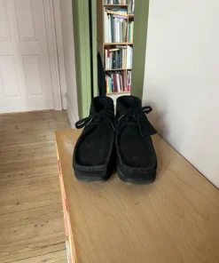 Clarks Wallabee