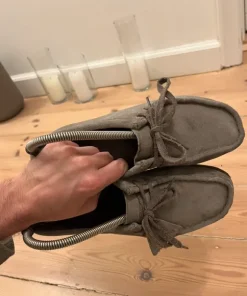 Clarks wallabee