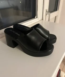 Cute platform sandals