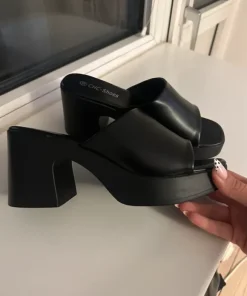 Cute platform sandals
