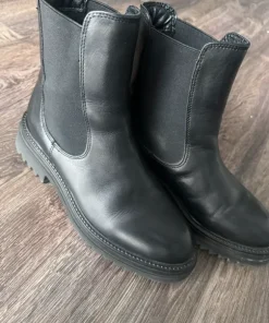 Czarne botki / sztyblety damskie klasyczne eleganckie
