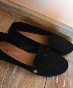 Czarne buty