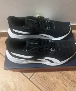 czarne buty do biegania Reebok Energen Tech