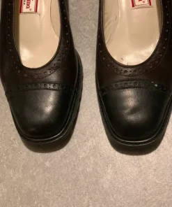 Dekorerade ballerinaskor i läder