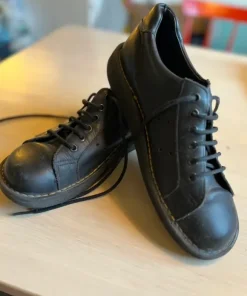Dr Martens låga kängor 6,5 39,5