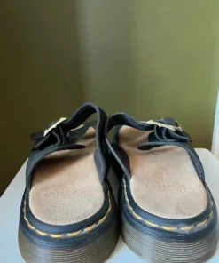 DrMartens sandaalit 38