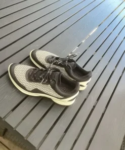 Ecco biom sneakers