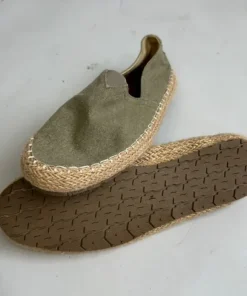 Espadryle Pier One - buty letnie wsuwane