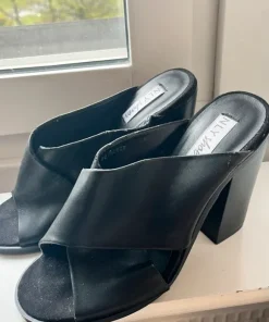 Fina mules från NLY