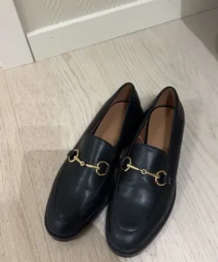 Finskor H&M