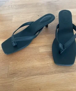 Flip flop/ slip in i storlek 37