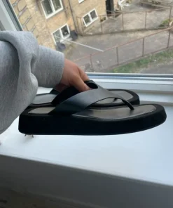 Flip flops
