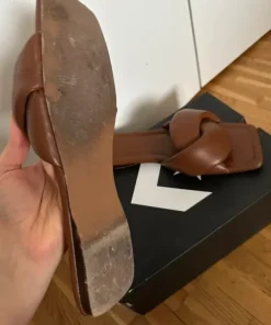 Flip-flops