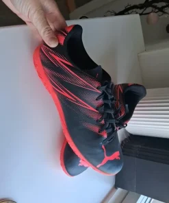 Flotte indendøres sko fra Puma Attacanto