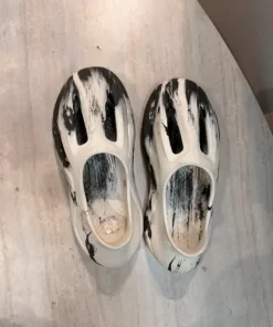 Foam runners svart/vit