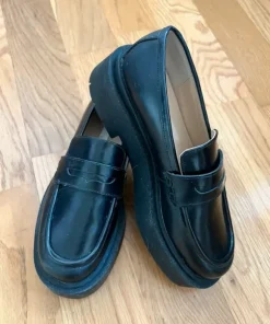 HM skórzane loafersy półbuty nowe 38
