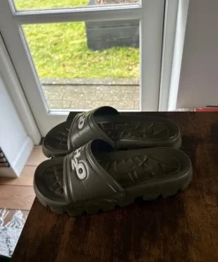 H2O sandaler