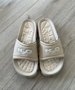 H2O slippers