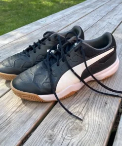 Inomhussko Puma storlek 40