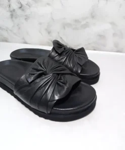 Jak nowe ! Piękne skórzane klapki Venezia 37/ 24 cm