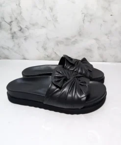 Jak nowe ! Piękne skórzane klapki Venezia 37/ 24 cm