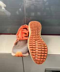 Kapci Reebok 36