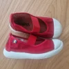 Kavat röda tygskor/sandaler stl 24