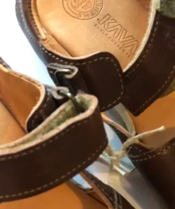 Kavat sandaler skinn brun storlek 35 nya med lapp.