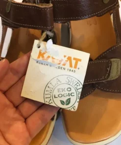 Kavat sandaler skinn brun storlek 35 nya med lapp.