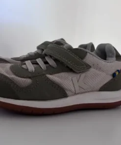 Kavat sneakers vårskor Halland WP strl 27