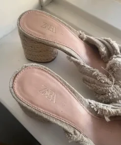 Kitten heels / sandal