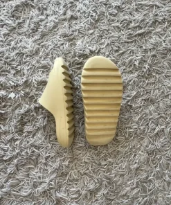 klapki yeezy slides adidas