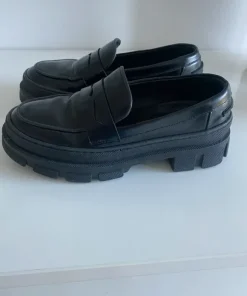 Loafers str 39