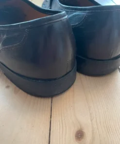 Manna flätade läderskor stl. 45