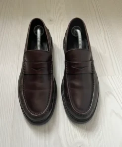 Massimo Dutti Brown leather loafers