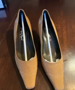 Miguel Argues heels