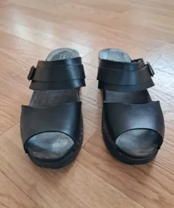 Moheda clogs