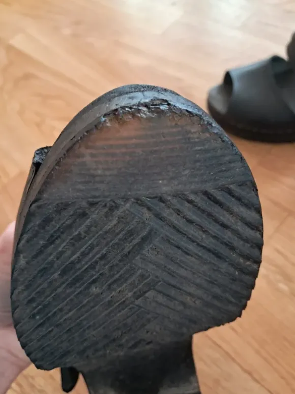 Moheda clogs