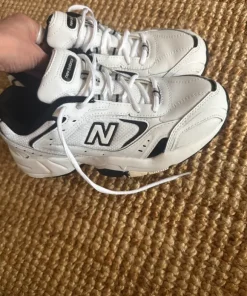 New Balance 452
