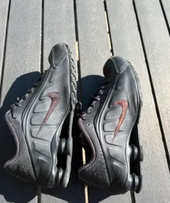 Nike shox